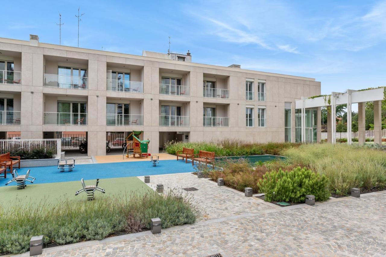 Limehome Milan Via Stresa Экстерьер фото