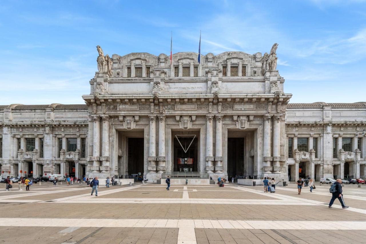 Limehome Milan Via Stresa Экстерьер фото