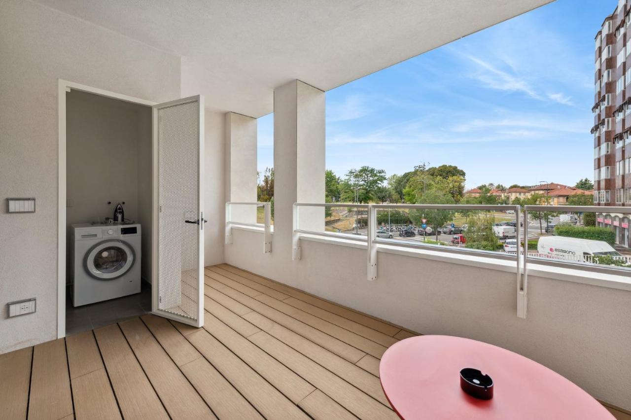 Limehome Milan Via Stresa Экстерьер фото