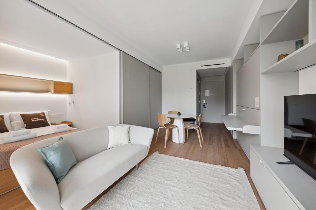 Limehome Milan Via Stresa Экстерьер фото